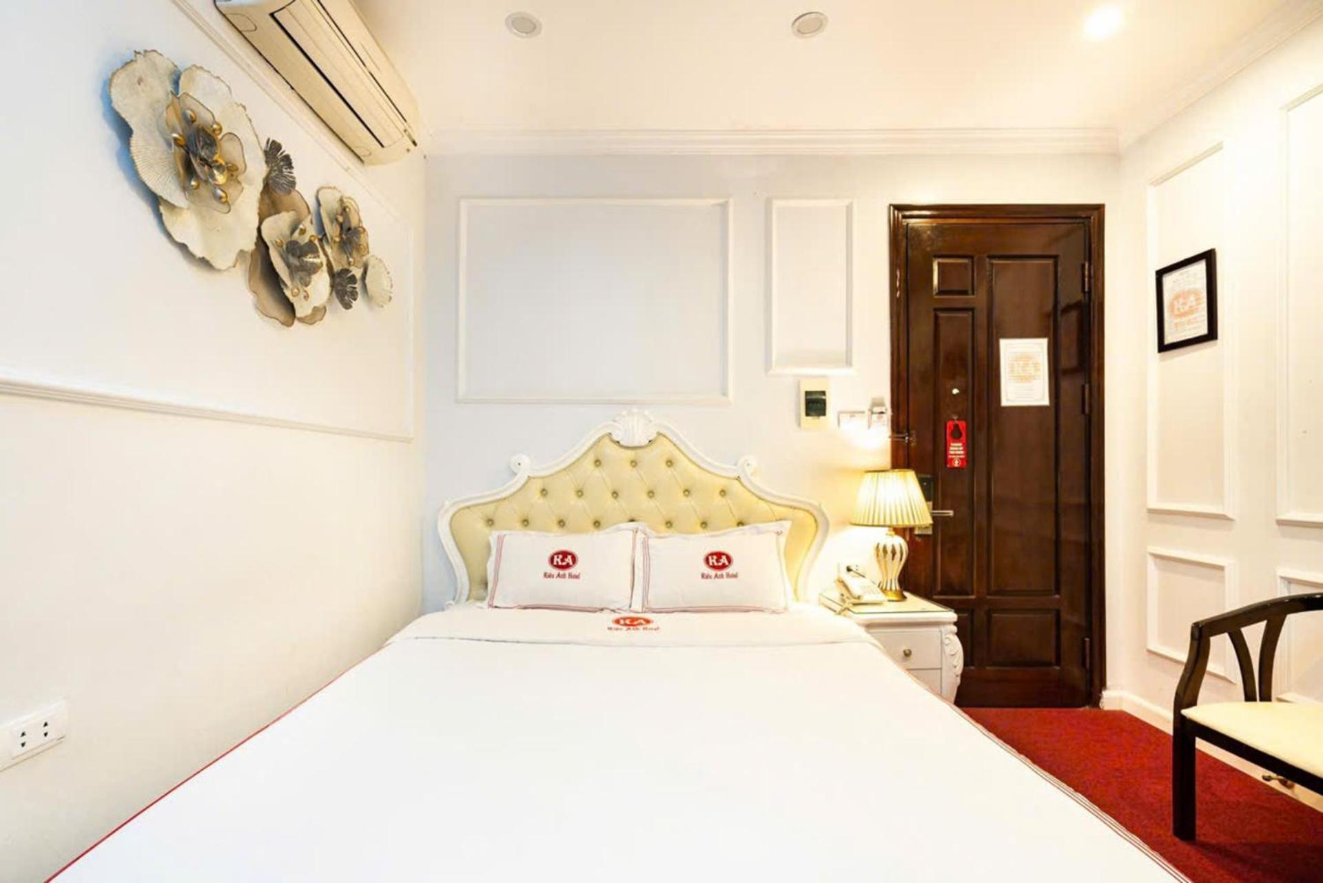 Kieu Anh Hotel Ha Noi Hanoi Esterno foto